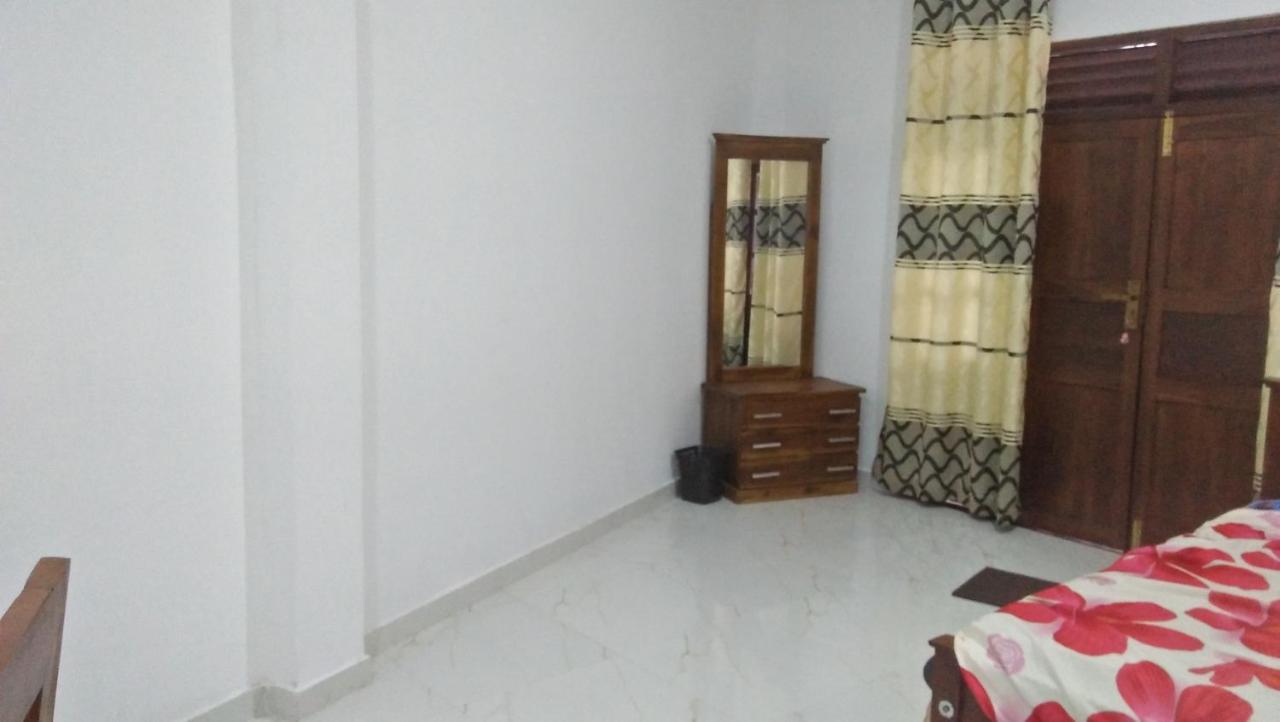 Hotel Ocean Dream à Tangalle Extérieur photo