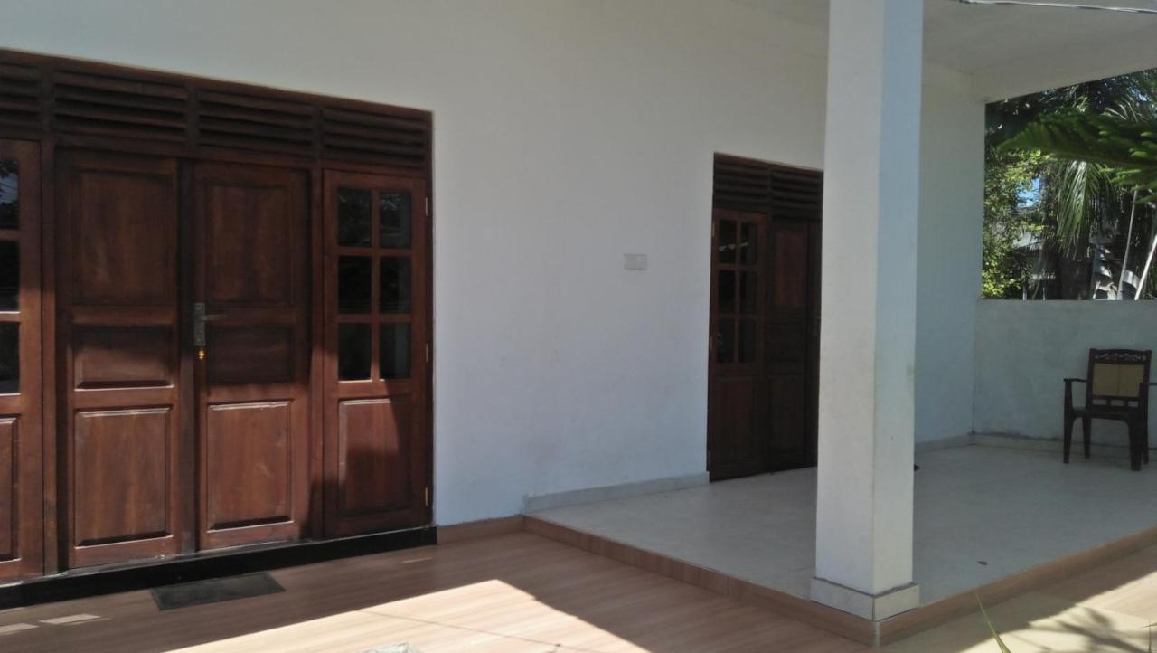 Hotel Ocean Dream à Tangalle Extérieur photo
